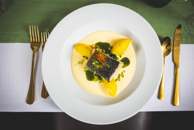 reevescatering 391 medium